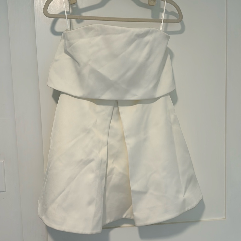 KEEPSAKE the label Strapless White Dress